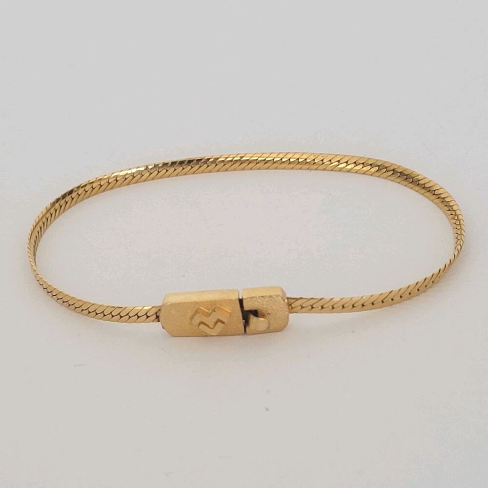 Mario Valentino‎ Gold Tone Chain 8" Bracelet Classic Basic Designer